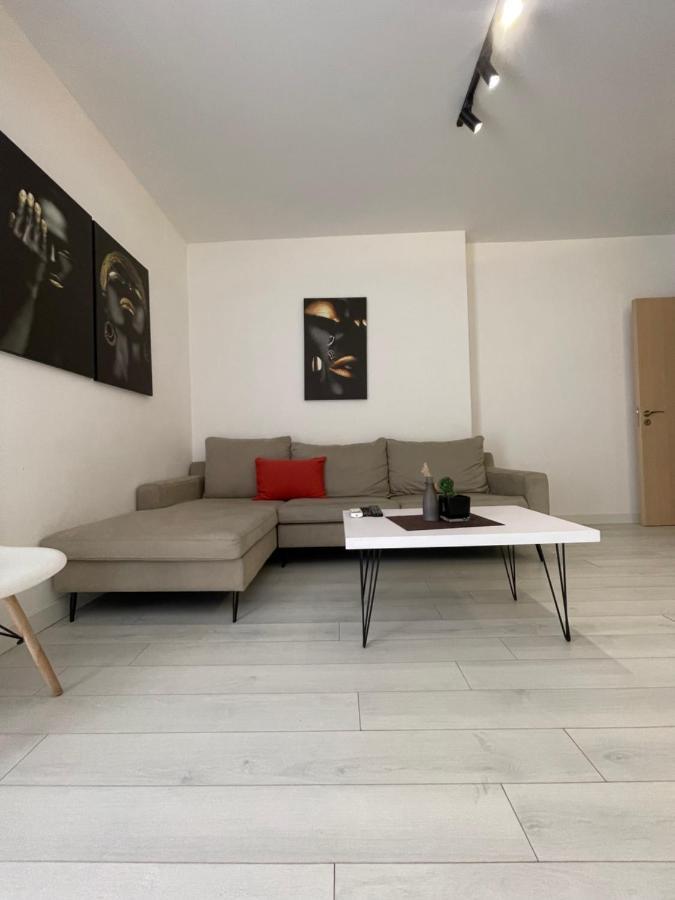 Your Apartment Tirana City Centre Exterior photo